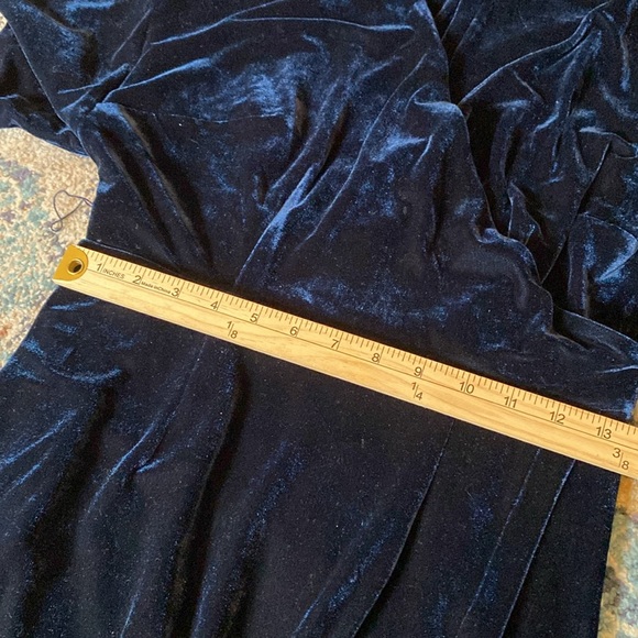 Modcloth x Collectif Velvet Wrap Maxi Dress Navy Blue Size 10 Large - Picture 11 of 11